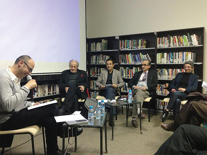 De gauche à droite, Youssef Nejmi, Patrick Collier, Omar Tijani, Mohammed El Malti et Salima El Mandjra.